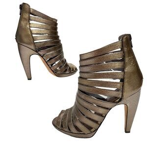 Dolce Vita Strappy Ankle Sandal Women's Gold Leather Roman Style Heels Size 8